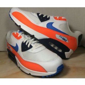Nike Air Max 90 Essential shoes